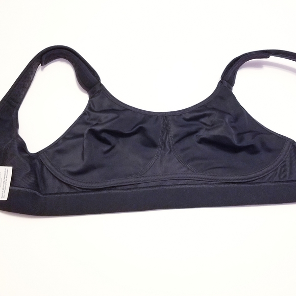 Nike dri fit sports bra xs - Picture 3 of 8